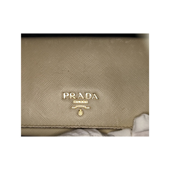 Prada Saffiano Leather Long Bifold Wallet Off White Authentic - Picture 3 of 16